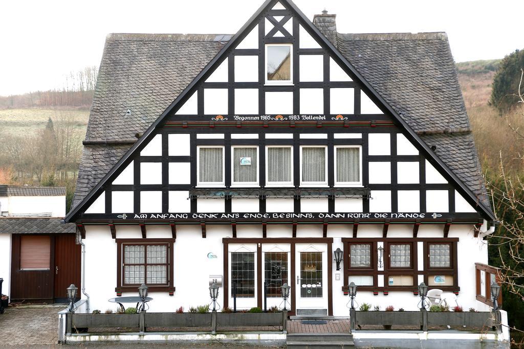 Hotel Die Welt Schmallenberg Exterior foto
